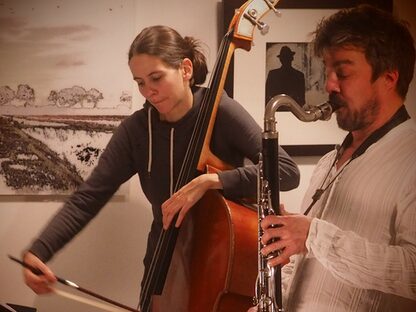 Clara Däubler und Lars Stoermer treten zum Auftakt des Jazzfestes auf. | Bild: Phil Leicht