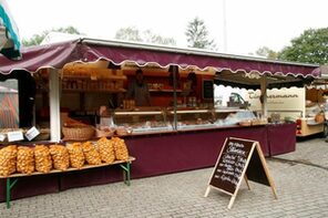 Wochenmarktstand in Düsternort