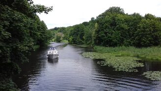 Auf dem Finow-Kanal, der ältesten noch nutzbaren künstlichen Wasserstraße Deutschlands, schippern heute praktisch nur noch Freizeit-Kapitäne.