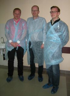 Ratsherren Lars Konukiewitz, Jürgen Waßer und Alexander Mittag (von links) im Bezirks-Krankenhaus