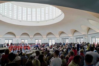 Am 22. und 23. Juni 2013 strömte die Öffentlichkeit zur Neueröffnung in die Markthalle.